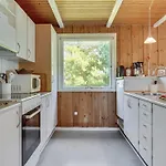 Niels - 1-5km From The Sea By Interhome *
