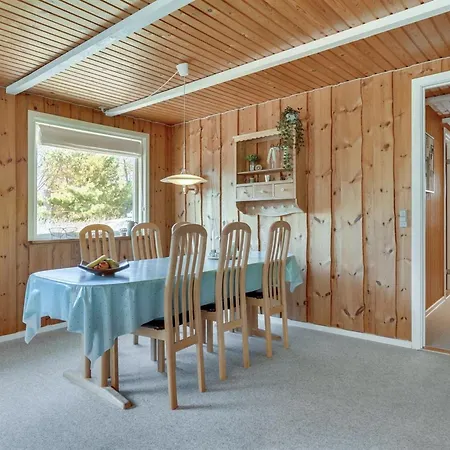 Niels - 1-5km From The Sea By Interhome Blåvand