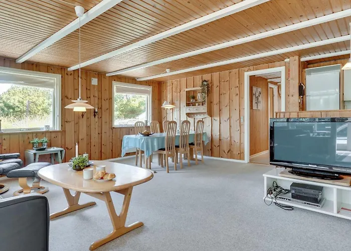 Niels - 1-5km From The Sea By Interhome * Blavand