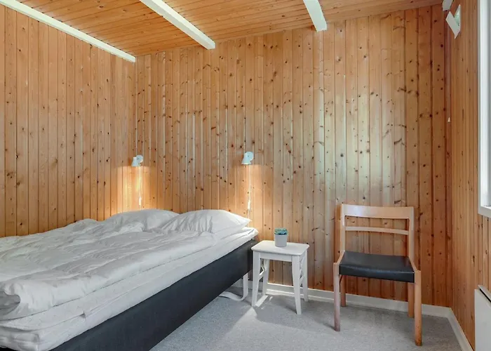 Holiday home Niels - 1-5km From The Sea By Interhome *